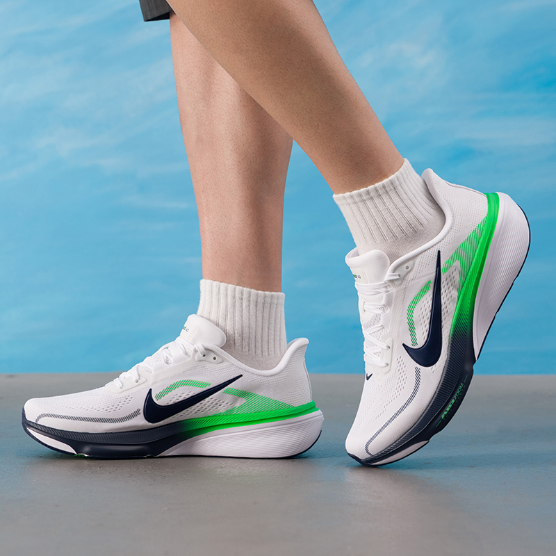 Nike Men's Shoes Original Ligh - Lightweight Road Running Shoes review and price